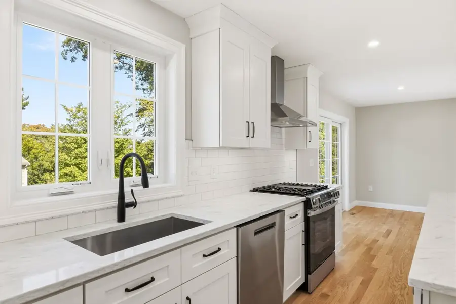 15 Reardon Rd, Billerica, MA 01821 - #3