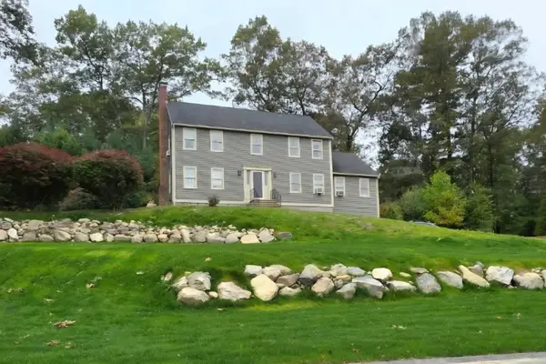 87 Wesson Ter, Northborough, MA 01532