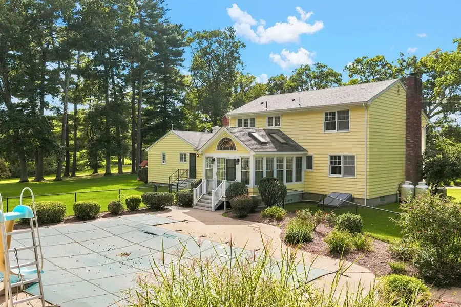 45 Wheeler St, Rehoboth, MA 02769 - #3