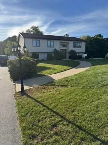 10 Radcliff Lane, Dartmouth, MA 02747 - #1