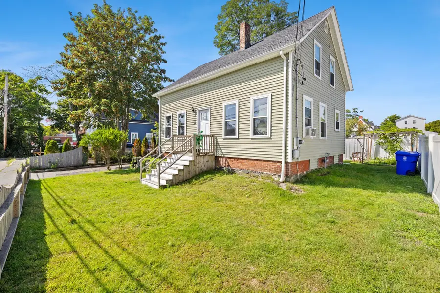 16 Presbrey Ave, Taunton, MA 02780 - #2