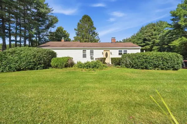 2227 Barre Rd, Hardwick, MA 01037