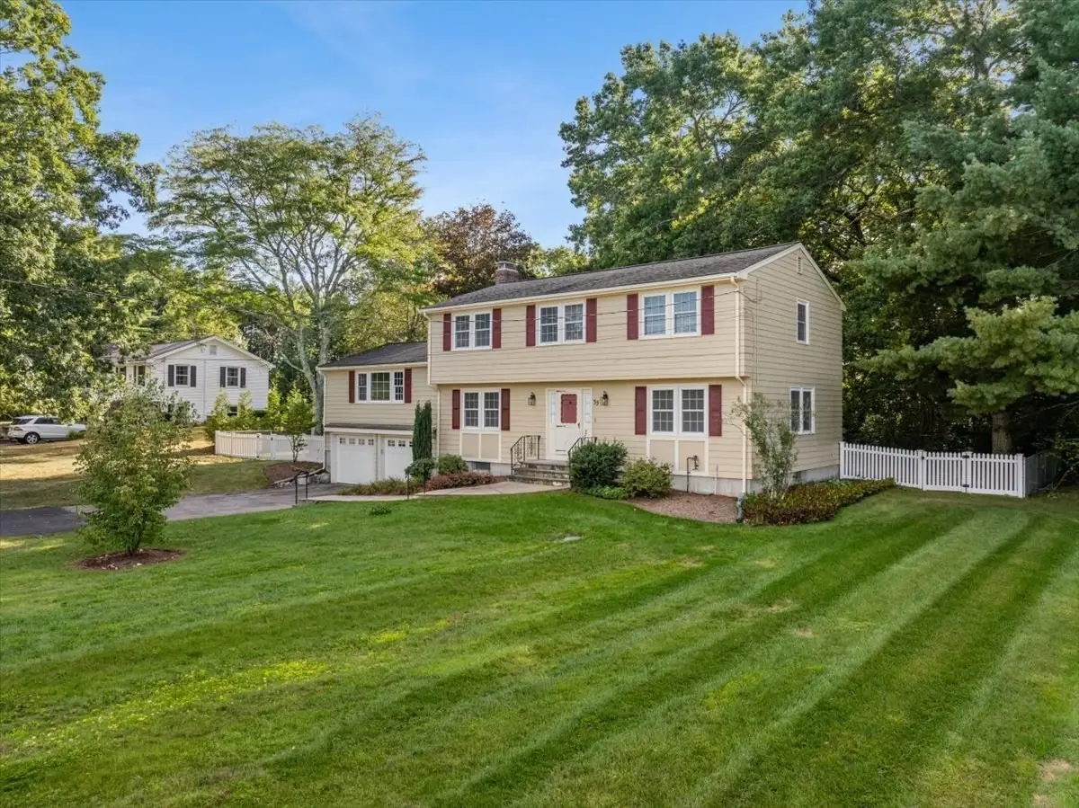35 Bullard St, Walpole, MA 02081 - #1