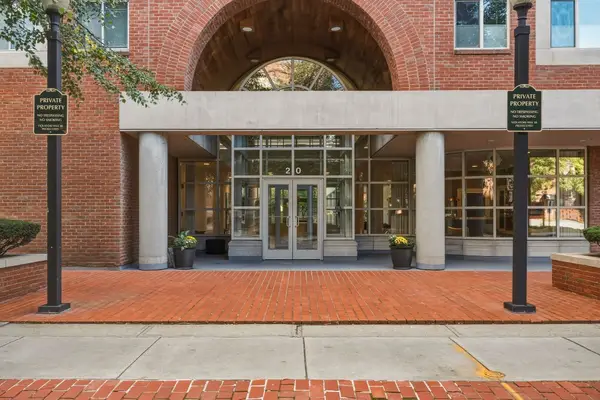 20 Webster St #507, Brookline, MA 02446