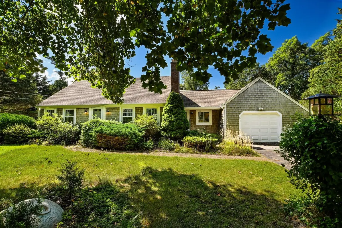 34 Bob White Ln, Falmouth, MA 02540 - #1