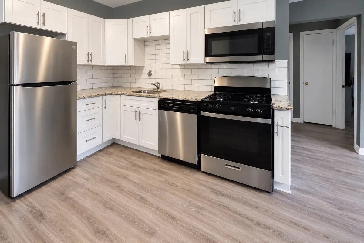 160 Tyngsboro Rd #6C, North Chelmsford, MA 01863 - #1