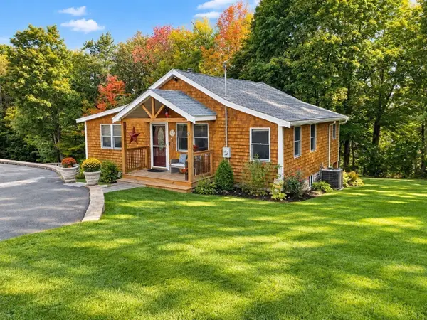 29 Ellen, Haverhill, MA 01830