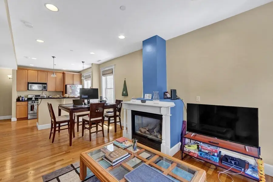 292 Western Ave #1, Cambridge, MA 02139 - #2