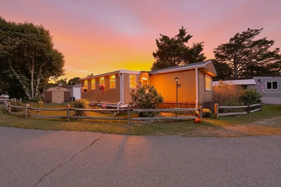 2 5th Ave #2, Pocasset, MA 02559 - #2