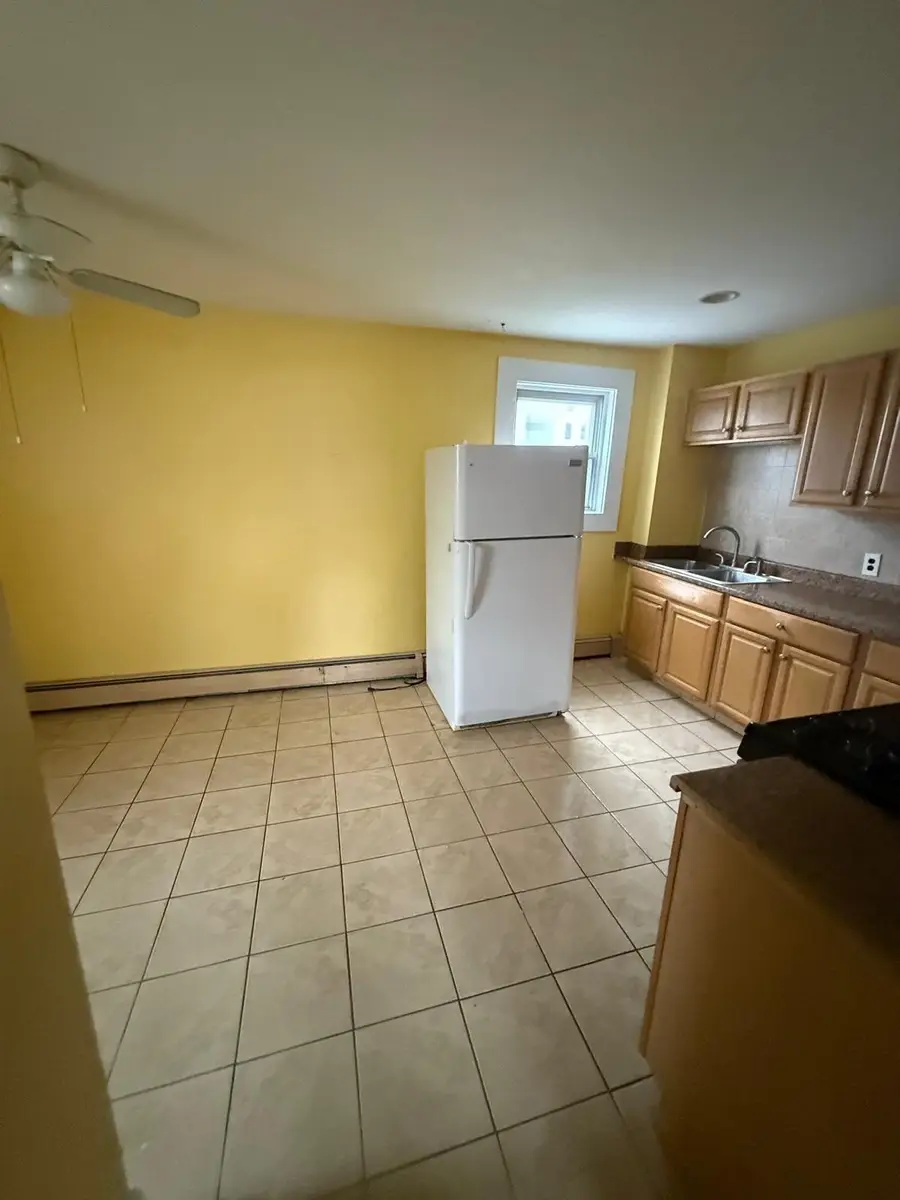 1846 R S Main St R, Fall River, MA 02724 - #2