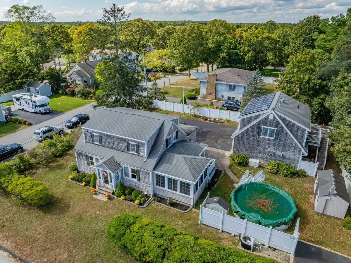 53 Main Ave, East Wareham, MA 02538 - #1