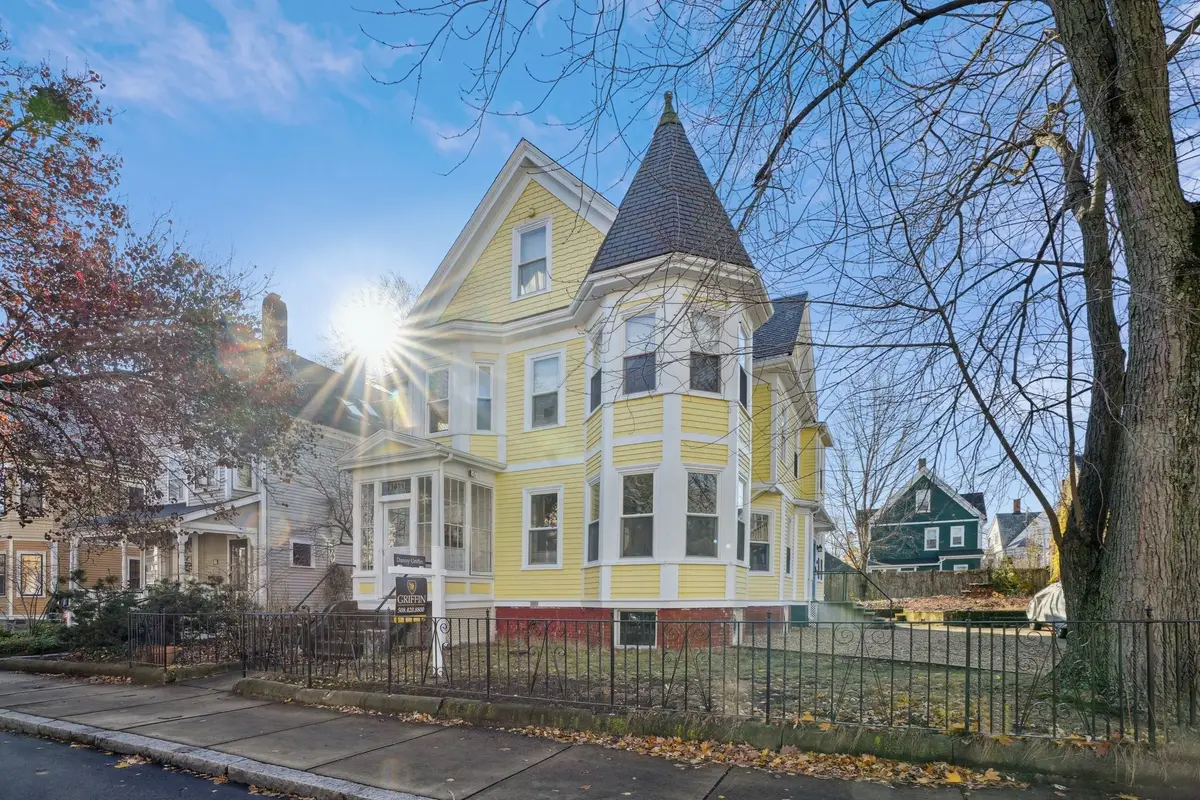 9 Kidder Ave #2, Somerville, MA 02144 - #1