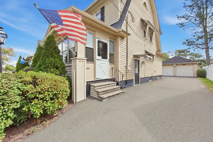 35 Rimmon Ave, Springfield, MA 01107 - #3