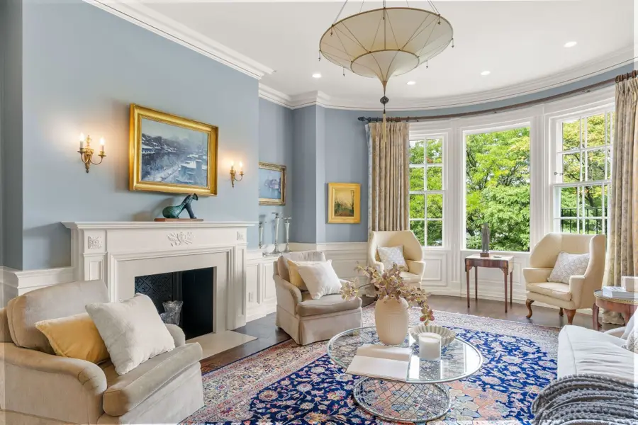 242 Beacon St #5, Boston, MA 02116 - #2