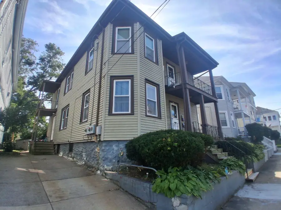 122 Princeton St, New Bedford, MA 02745 - #2