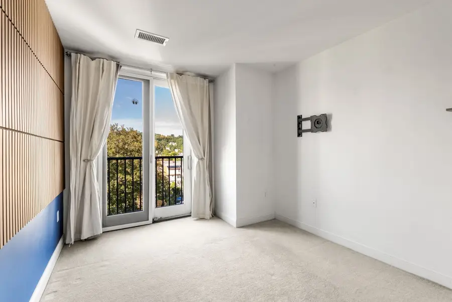 327 Centre St #206B, Boston, MA 02130 - #2