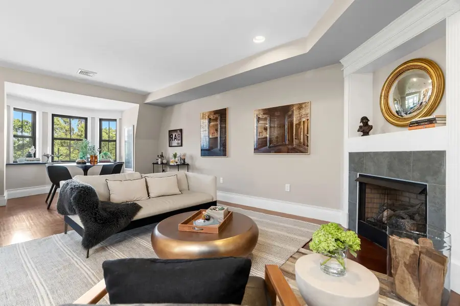 690 Tremont St #6, Boston, MA 02118 - #3