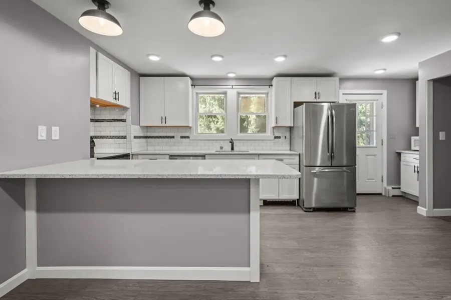 52 Forest Park Rd, Woburn, MA 01801 - #2