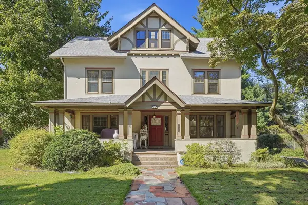 98 Bellevue Ave, Springfield, MA 01108