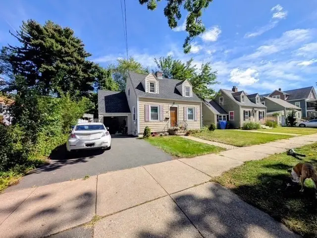 49 Carew Terrace, Springfield, MA 01104 - #3
