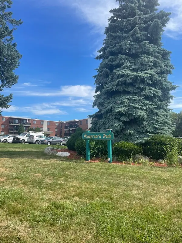 100 Governors Drive #2, Winthrop, MA 02152