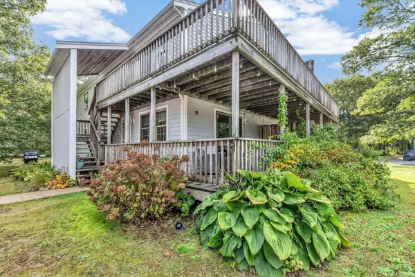 35 Ashumet Rd #7A, Mashpee, MA 02649