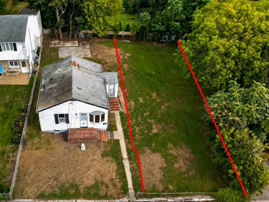 468 Buffinton St, Lot 2, Fall River, MA 02721 - #3