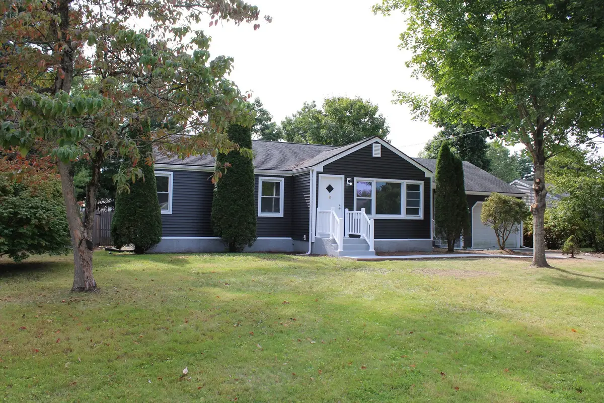 158 Woodcrest Rd, Springfield, MA 01029 - #1