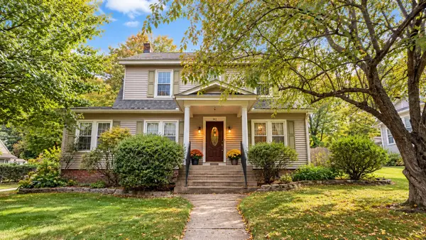142 Springfield St, Springfield, MA 01107
