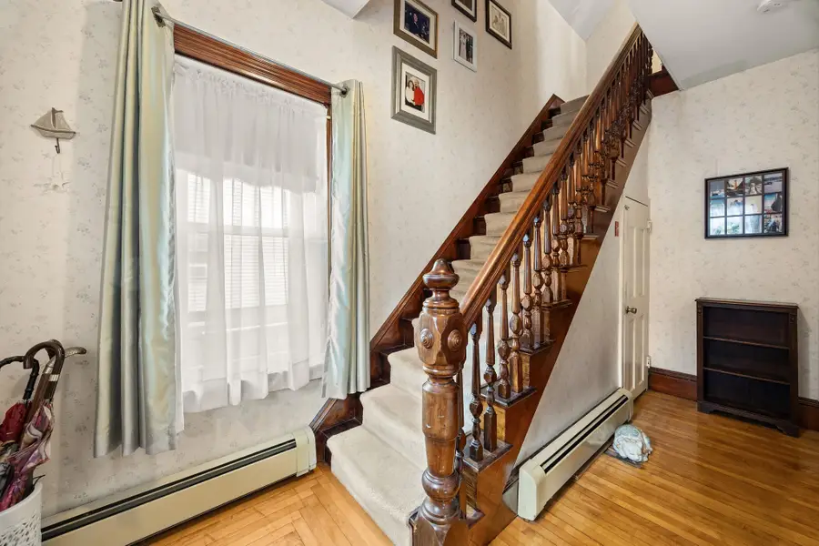 19 Whidden Ave, Whitman, MA 02382 - #3