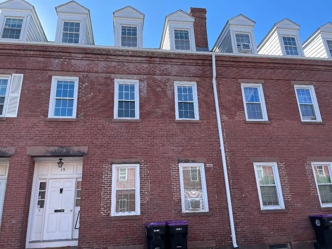13 Center Street, Holyoke, MA 01040 - #1