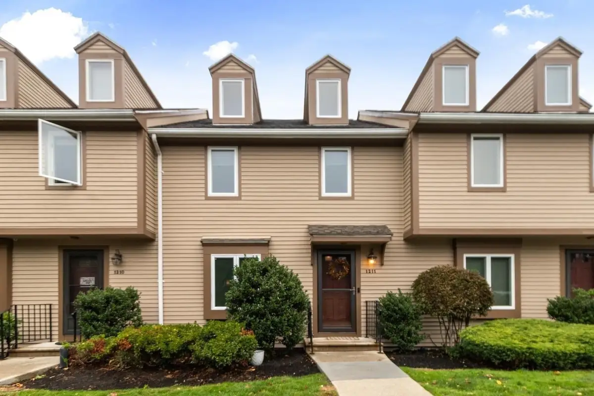 1211 Sheffield Way #1211, Saugus, MA 01906 - #1
