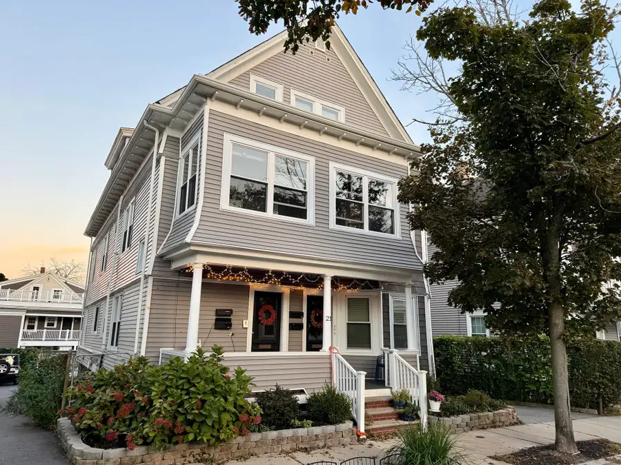 23 Green St #1R, Salem, MA 01970 - #3