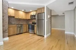 95 Gainsborough St #7, Boston, MA 02115