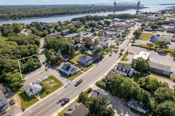 0 Holt Rd, Bourne, MA 02532