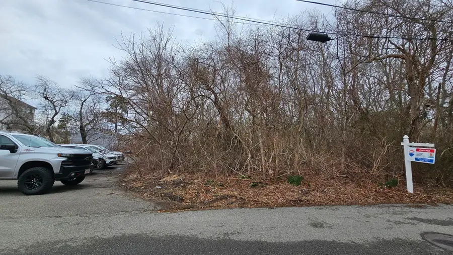 0 Holt Rd, Bourne, MA 02532 - #3