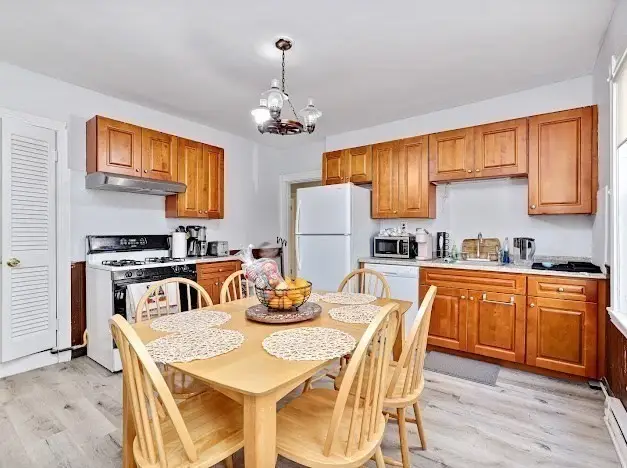 753 Boylston St, Brookline, MA 02445 - #3