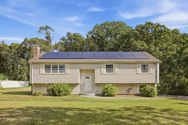 14 Bramble Bush Drive, Sandwich, MA 02644