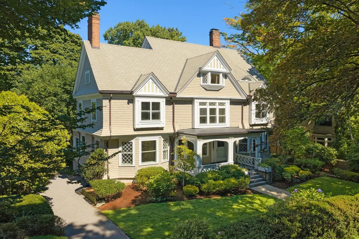 115 Dean Rd, Brookline, MA 02445 - #1