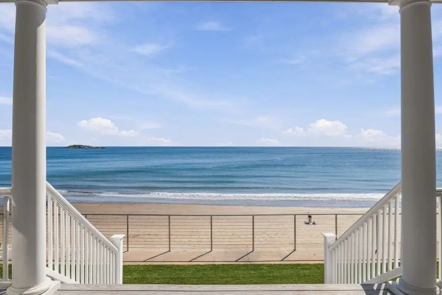 32 Preston Ct #32, Swampscott, MA 01907 - #3