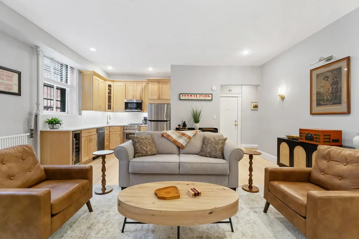 135 Marlborough #2, Boston, MA 02116 - #1