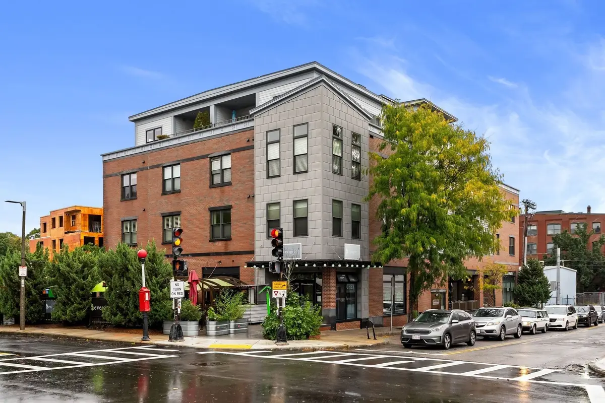156 Green St #302, Boston, MA 02130 - #1