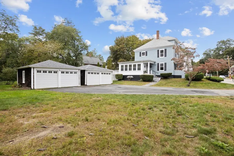 18 Standish Ave, Plymouth, MA 02360 - #2