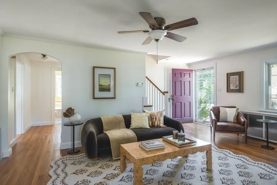 7 Pilgrim Rd, Reading, MA 01867 - #2