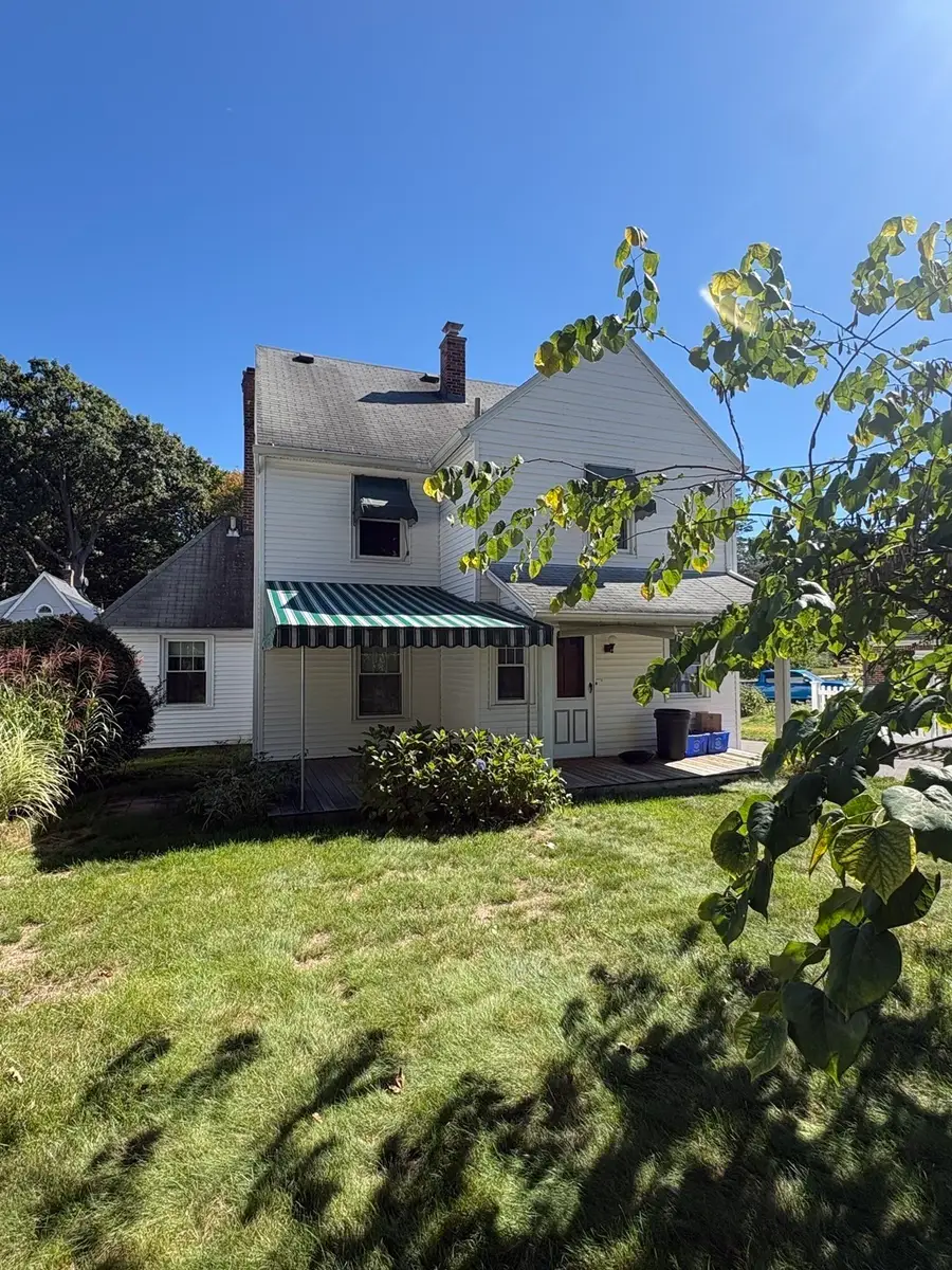 23 Keefe Avenue, Holyoke, MA 01040 - #3