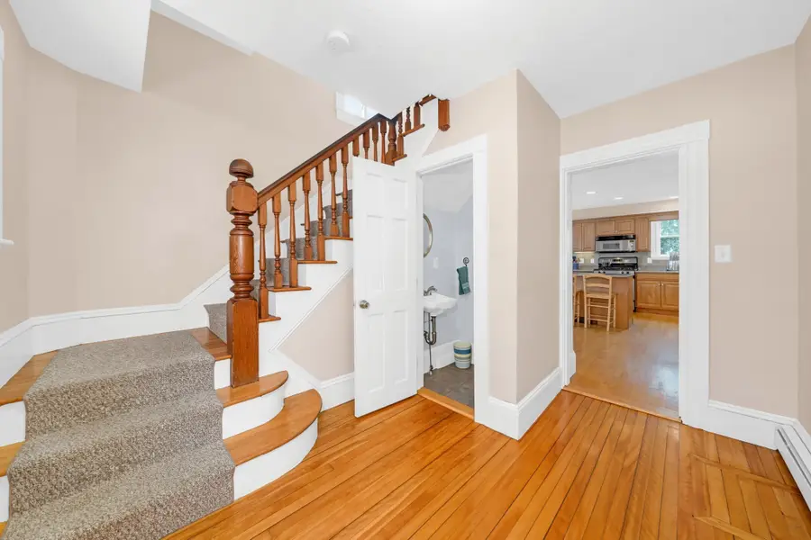 21 Kernwood Ave, Beverly, MA 01915 - #3