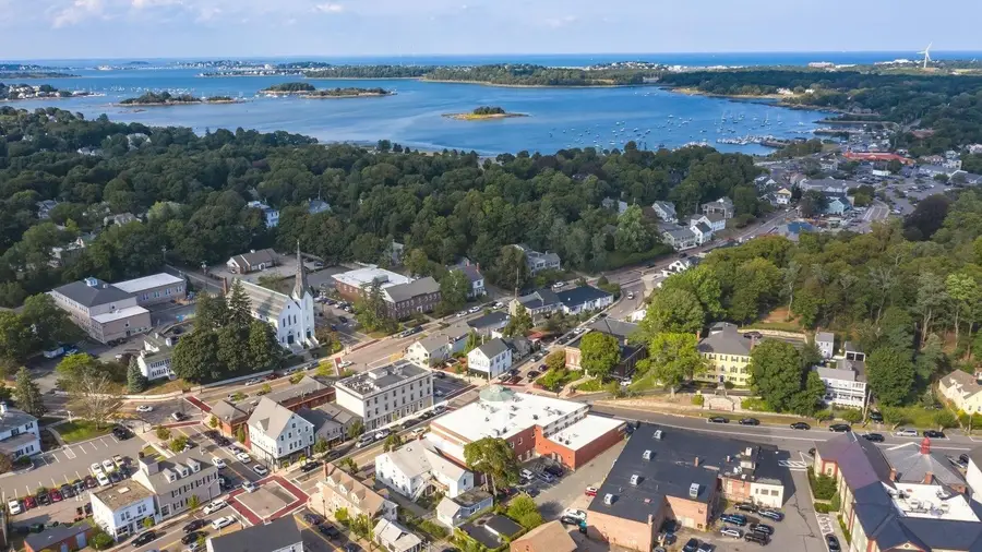 4 Home Meadows Ln, Hingham, MA 02043 - #2
