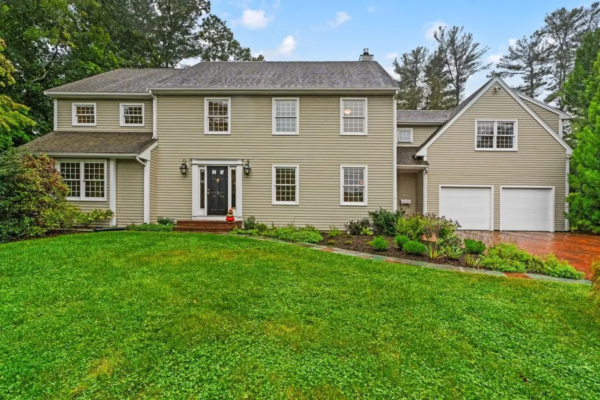 3 King Philip Path, Hingham, MA 02043 - #1