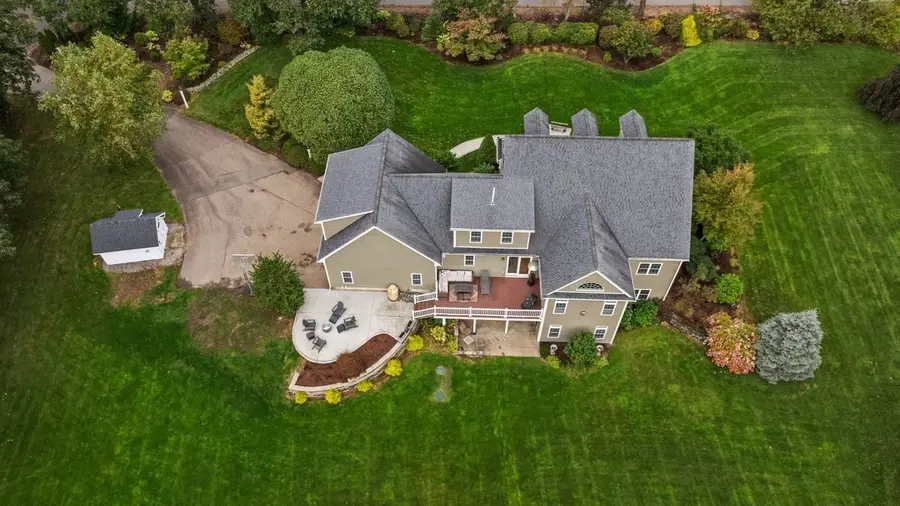 111 Paige Hill Rd, Brimfield, MA 01010 - #3