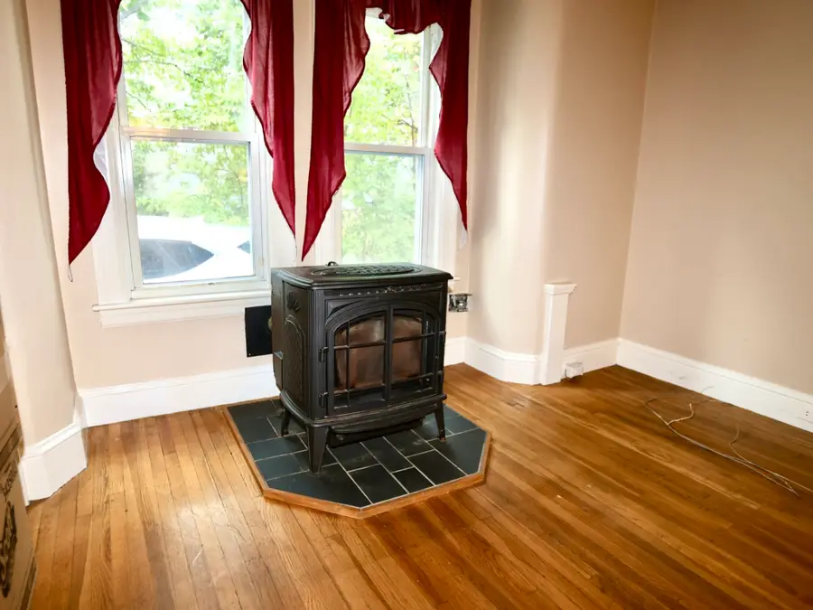 133 Whipple St, Worcester, MA 01610 - #2